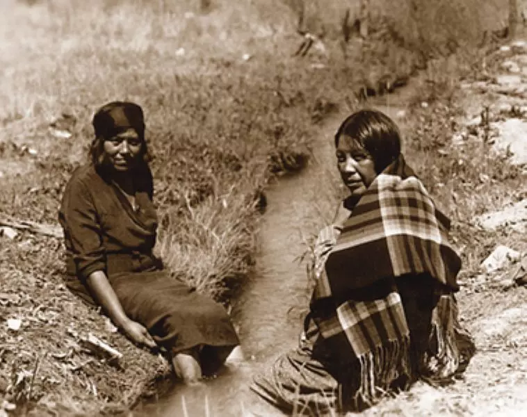 Tribe women