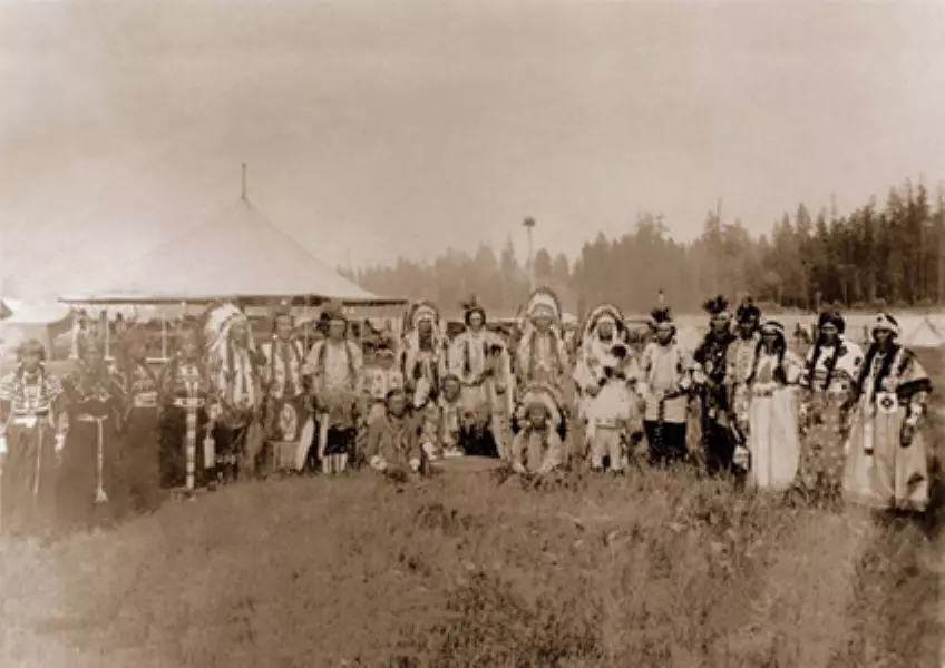 Tribe crowd